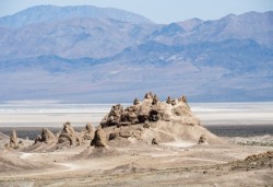 Trona Pinnacles